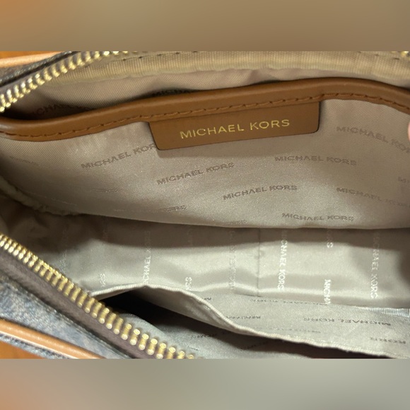 Michael Kors Crossbody Bag Acorn Brown - Picture 3 of 5